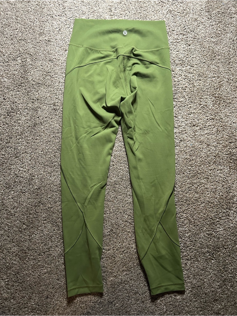 Lululemon in movement tight